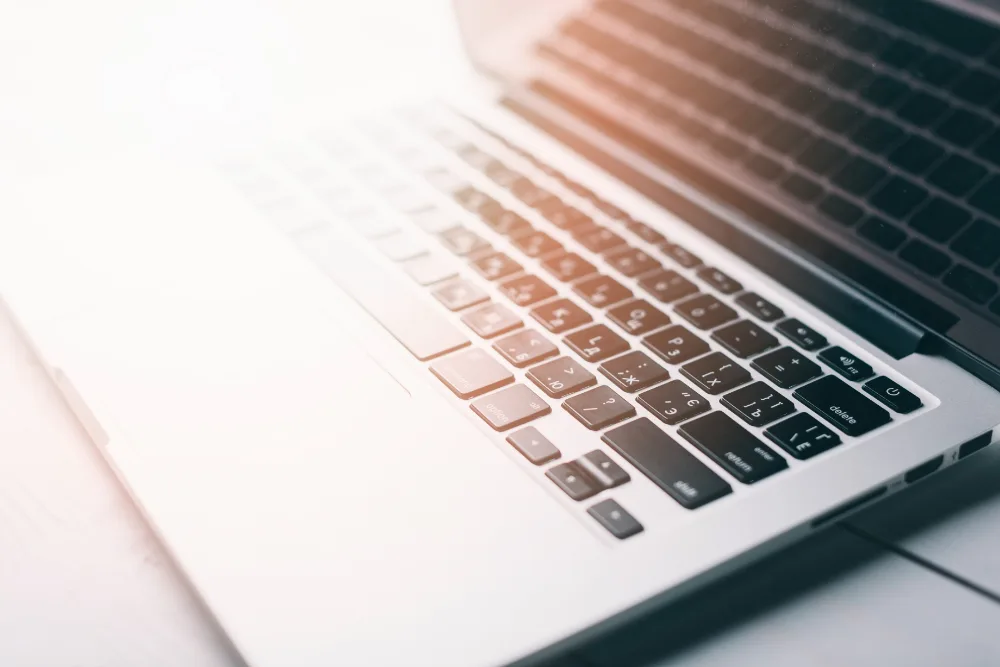Priežastys Kodėl Verta Įsigyti Apple MacBook 1