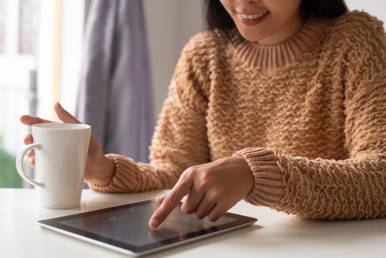 5 Simple Tablets That Your Grandparents Will Love